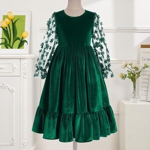 Elegant Green Velvet Dress with Floral Sleeves